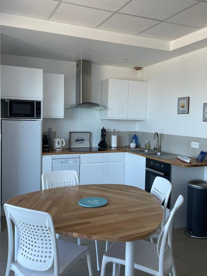 Au Petit Brick - Cosy Beachfront House Maupertus-sur-Mer Екстер'єр фото